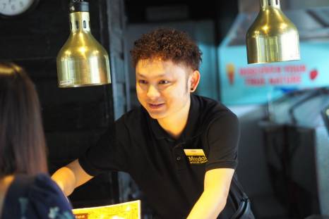 Lu Shan Shan, “Shine”