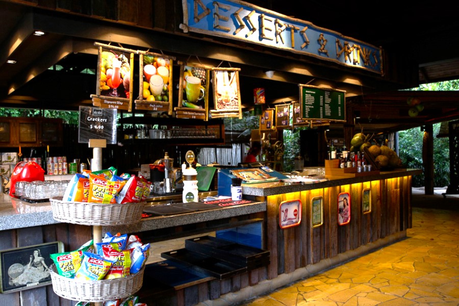 Beverage and Dessert Bar