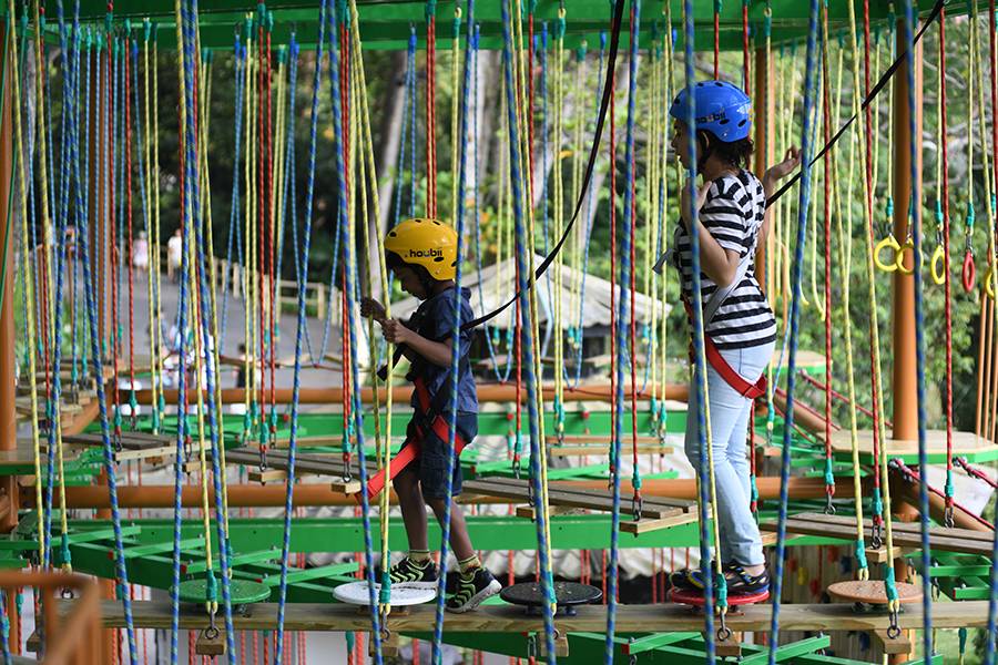 Houbii Rope Course